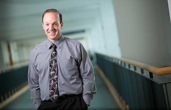 Richard Peck thanks blood donors